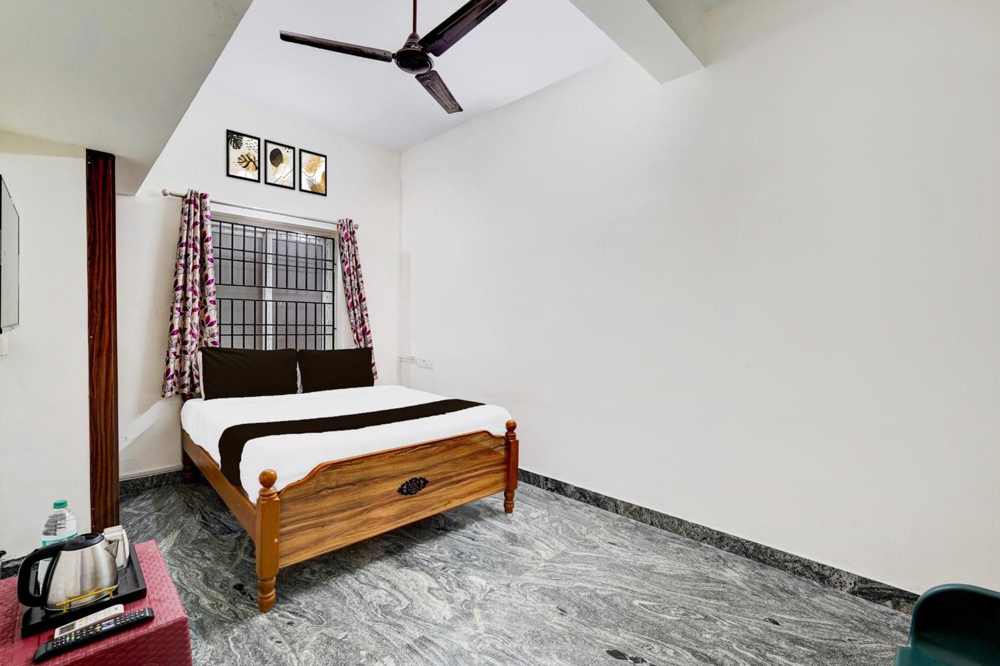 צ'נאי Collection O Sithalapakkam Medavakkam Formerly Srinivasa Residency מראה חיצוני תמונה