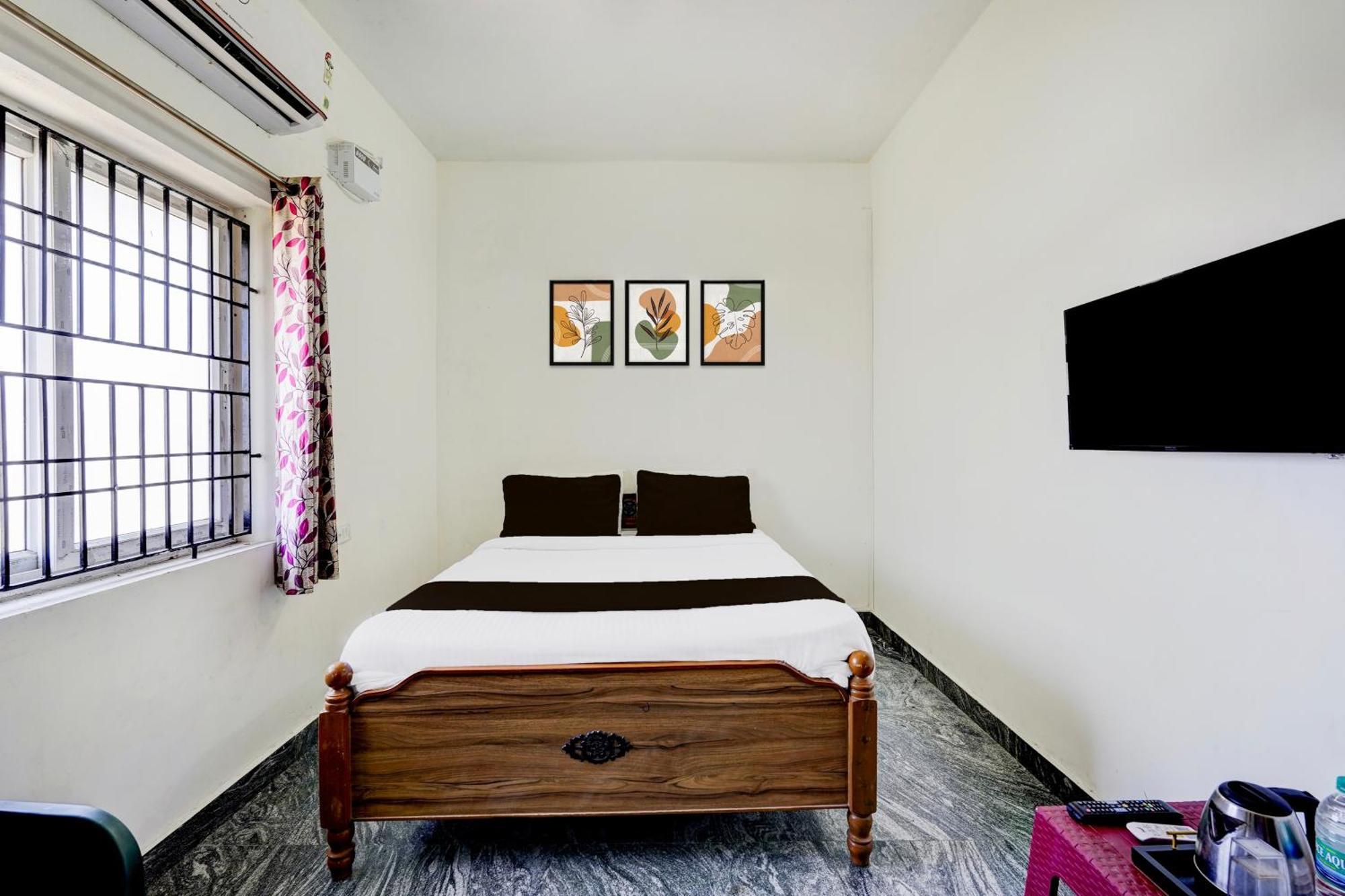 צ'נאי Collection O Sithalapakkam Medavakkam Formerly Srinivasa Residency מראה חיצוני תמונה