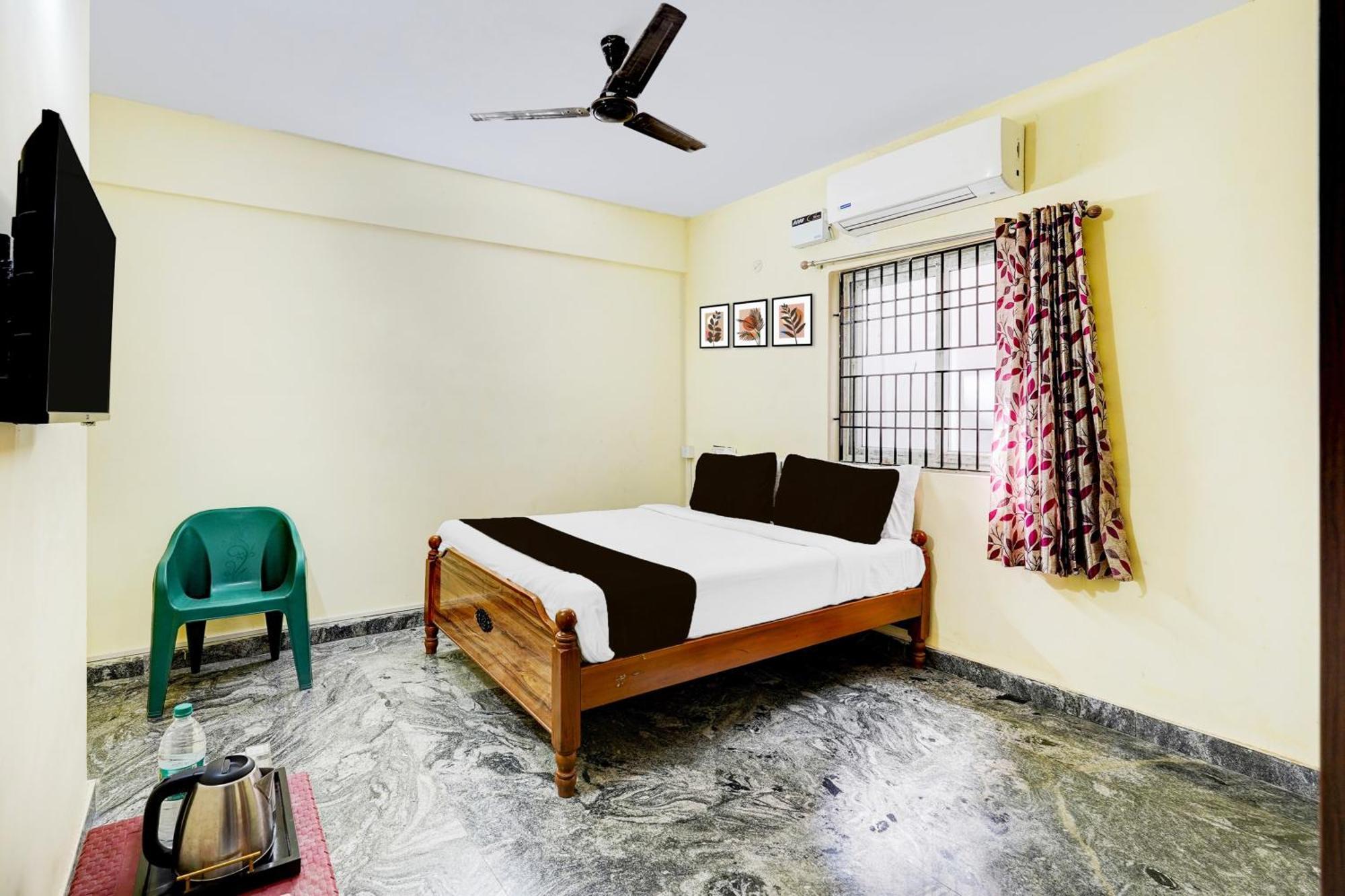 צ'נאי Collection O Sithalapakkam Medavakkam Formerly Srinivasa Residency מראה חיצוני תמונה